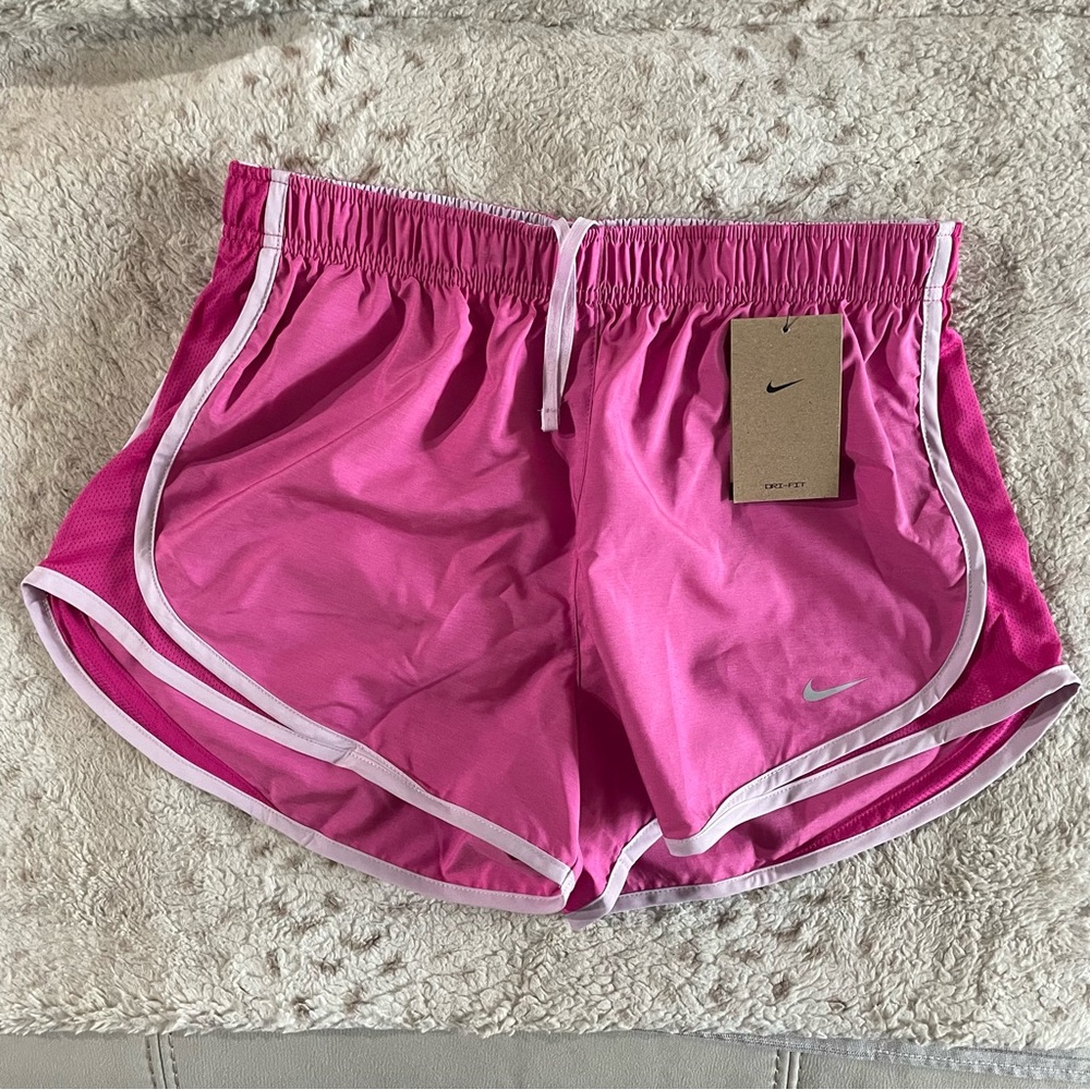 NWT Nike Pink Women’s Tempo Shorts